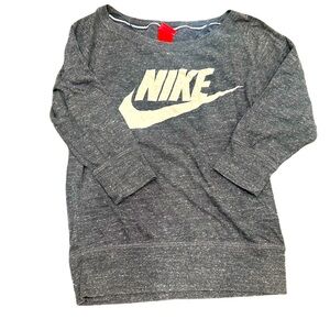 Nike active top size XS